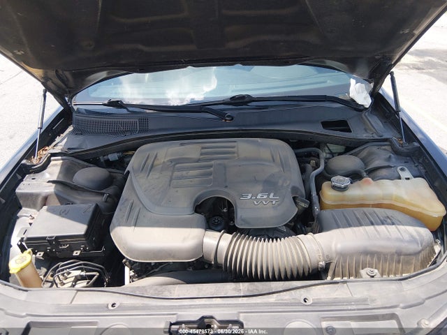 2015 Chrysler 300 300S 照片 10