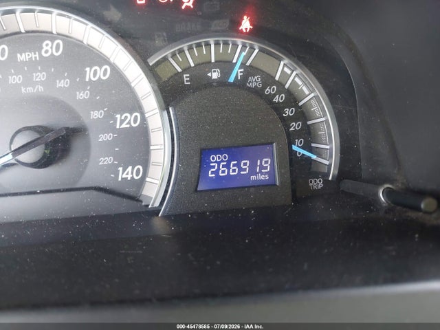 2014 Toyota CAMRY SE photo 7