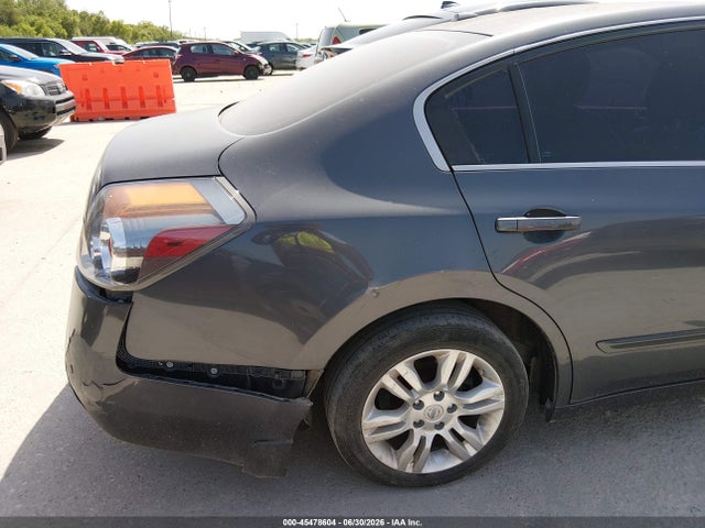 صورة 6 لـ 2012 Nissan ALTIMA 2.5 S