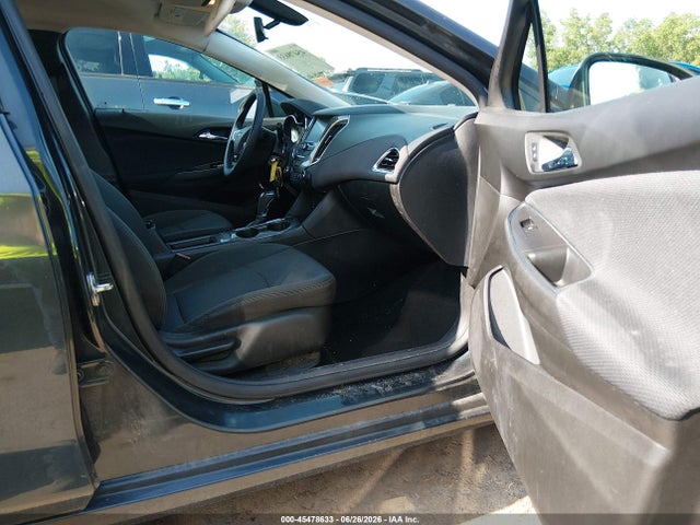صورة 5 لـ 2017 Chevrolet CRUZE LT AUTO
