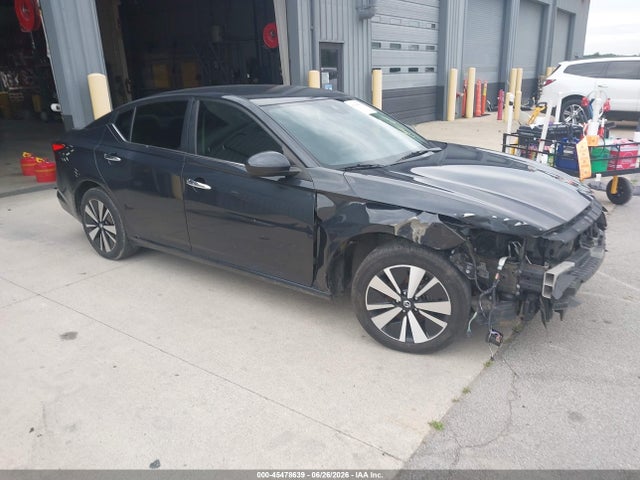 2022 NISSAN ALTIMA SV FWD