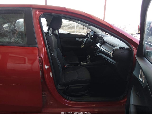 2023 KIA FORTE LXS photo 5