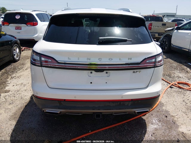 2019 LINCOLN NAUTILUS RESERVE 16