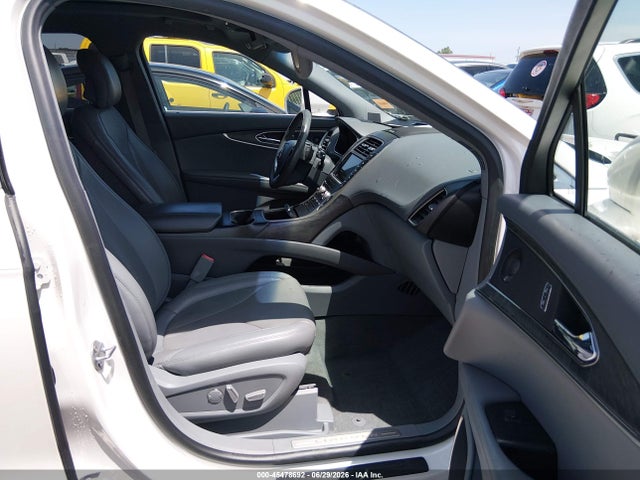 2019 LINCOLN NAUTILUS RESERVE 5
