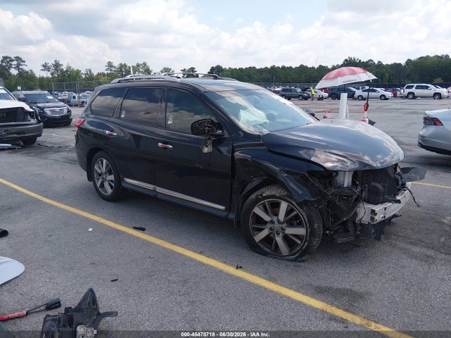 2016 NISSAN PATHFINDE PLATINUM