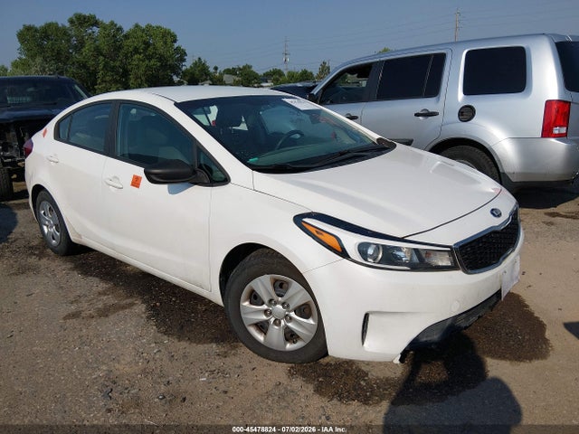 2017 KIA FORTE LX