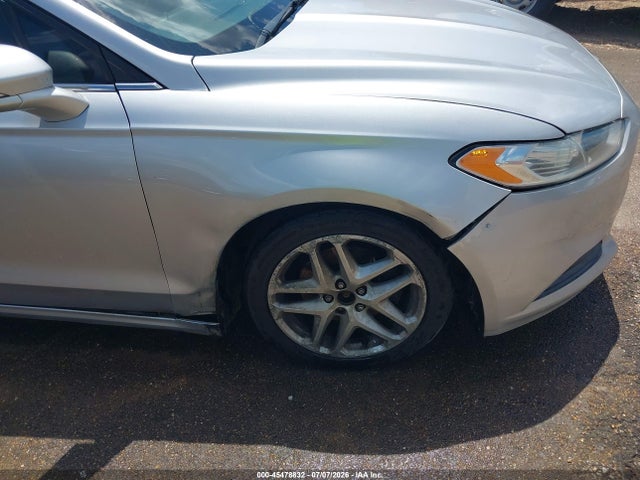 2015 FORD FUSION SE 缩略图 12