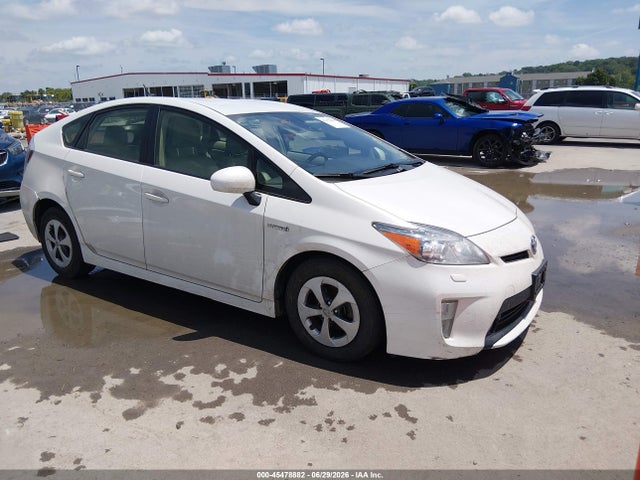 2014 TOYOTA PRIUS FIVE