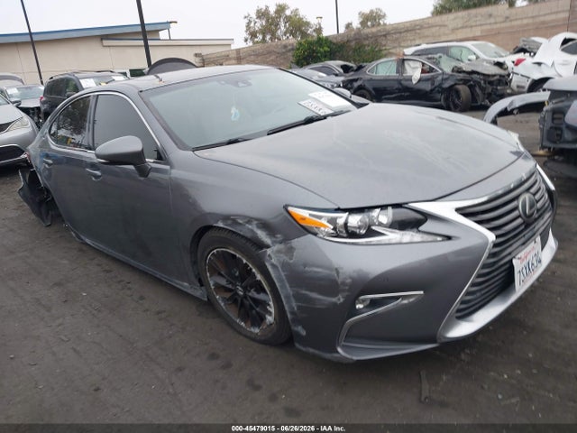 صورة 1 لـ 2016 Lexus ES 350