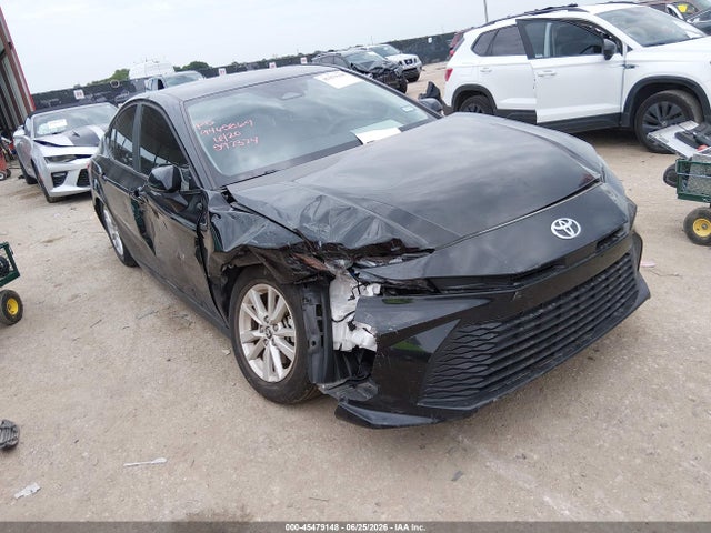 2025 TOYOTA CAMRY LE