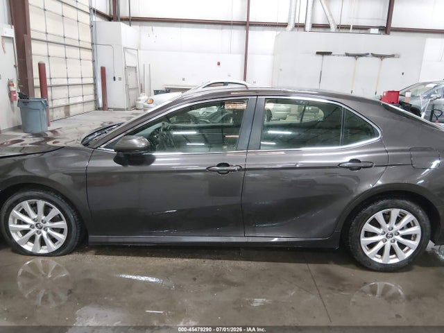 2018 Toyota CAMRY LE — миниатюра 15
