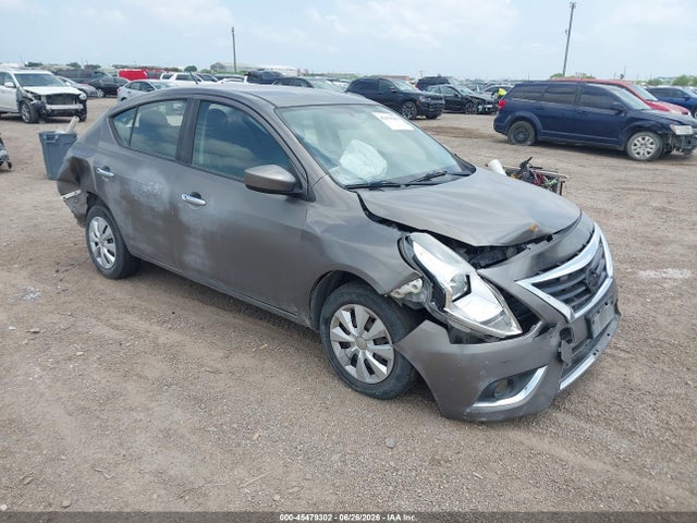 2018 NISSAN VERSA 