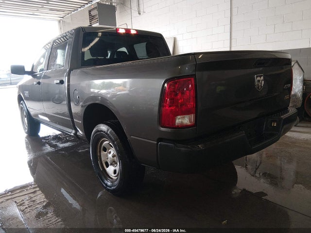 2018 RAM 1500 照片 3