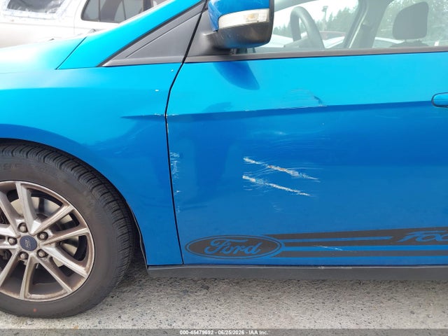 صورة 6 لـ 2015 FORD FOCUS SE
