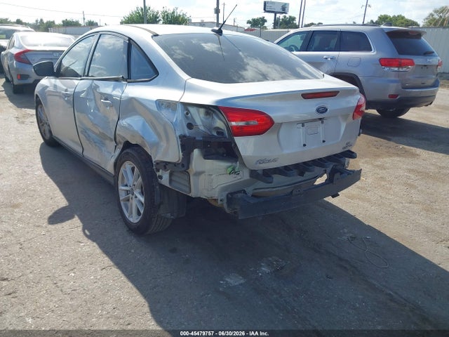 صورة 3 لـ 2015 FORD FOCUS SE