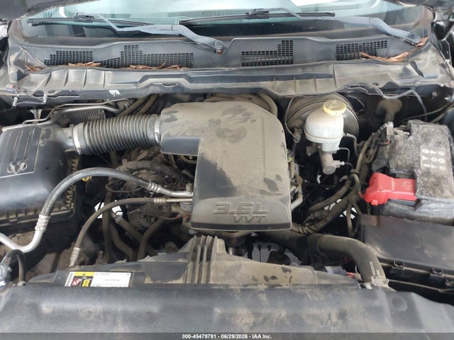 2017 RAM 1500 TRADESMAN 4X2 8' BOX photo 10