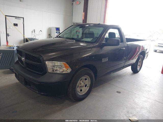 2017 RAM 1500 TRADESMAN 4X2 8' BOX photo 2