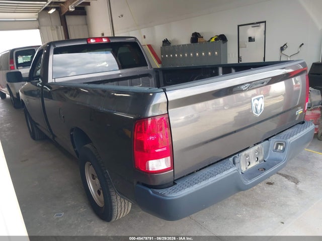 2017 RAM 1500 TRADESMAN 4X2 8' BOX photo 3