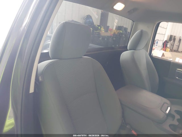 2017 RAM 1500 TRADESMAN 4X2 8' BOX photo 8