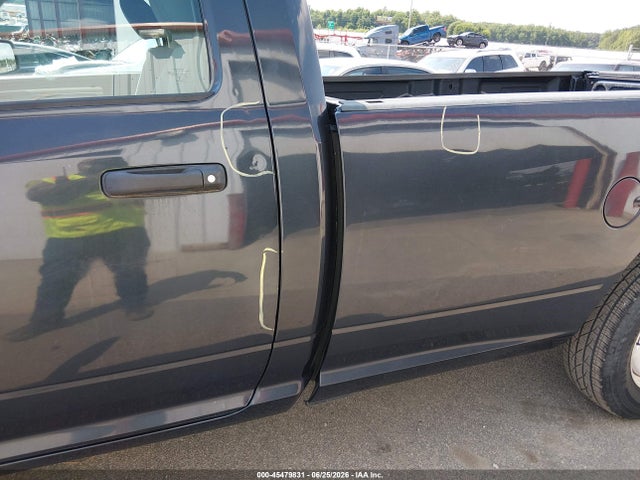2017 RAM 1500 TRADESMAN 4X2 8' BOX — фото 6