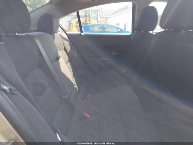 صورة 8 لـ 2014 Chevrolet CRUZE 1LT AUTO