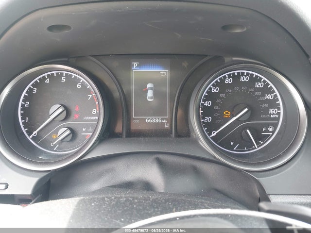 صورة 7 لـ 2021 Toyota CAMRY SE