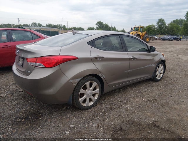 صورة 4 لـ 2012 Hyundai ELANTRA LIMITED
