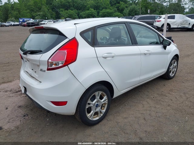 صورة 4 لـ 2016 FORD FIESTA SE