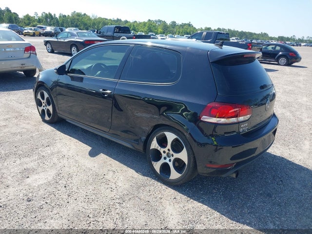 صورة 3 لـ 2013 Volkswagen GTI 2-DOOR