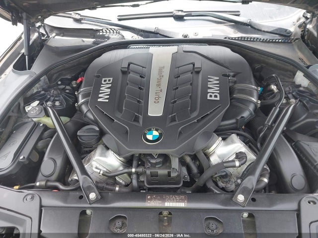 2012 BMW 550I 照片 10
