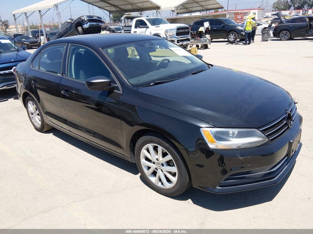 صورة 1 لـ 2015 Volkswagen JETTA 1.8T SE