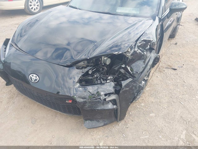 صورة 6 لـ 2023 Toyota GR86
