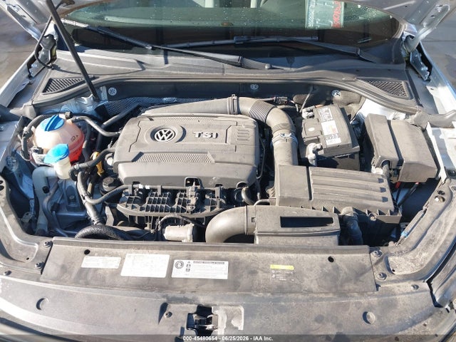 صورة 10 لـ 2017 Volkswagen PASSAT 1.8T S
