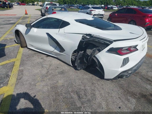 2025 Chevrolet CORVETTE STINGRAY RWD 1LT 照片 3