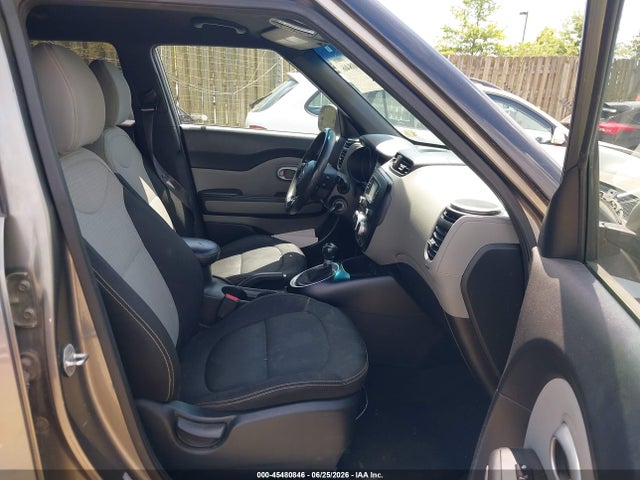 2016 KIA SOUL + photo 5