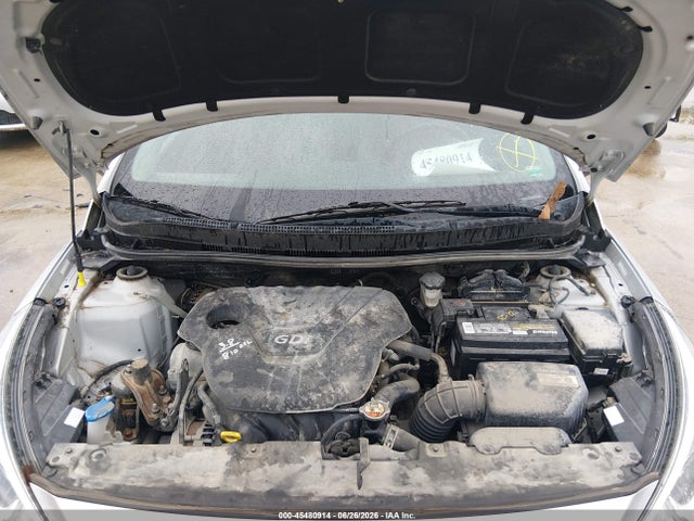 صورة 10 لـ 2016 Hyundai ACCENT SE