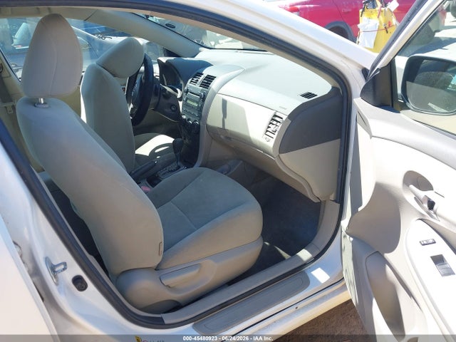 2010 Toyota COROLLA LE 照片 5