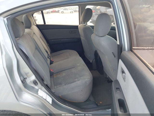 2010 Nissan SENTRA 2.0 照片 8