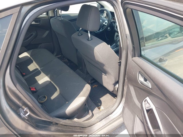 صورة 8 لـ 2012 FORD FOCUS SE