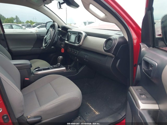 2019 Toyota TACOMA SR5 photo 5