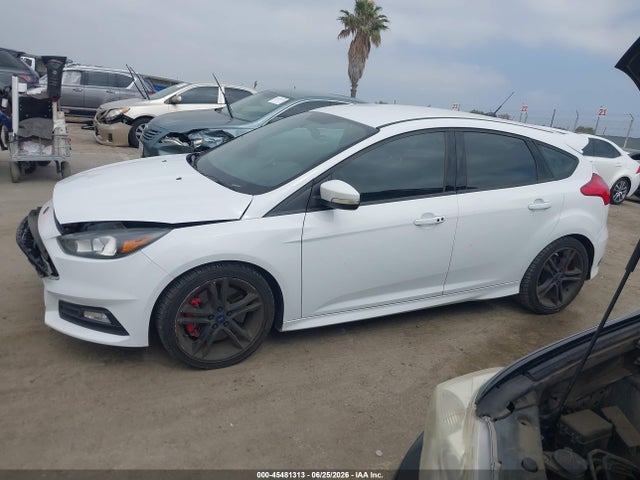 صورة مصغرة 15 لـ 2015 FORD FOCUS ST
