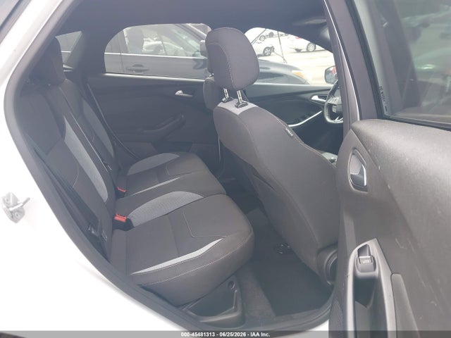صورة 8 لـ 2015 FORD FOCUS ST