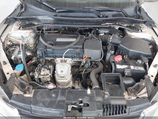 صورة 10 لـ 2014 Honda ACCORD EX-L