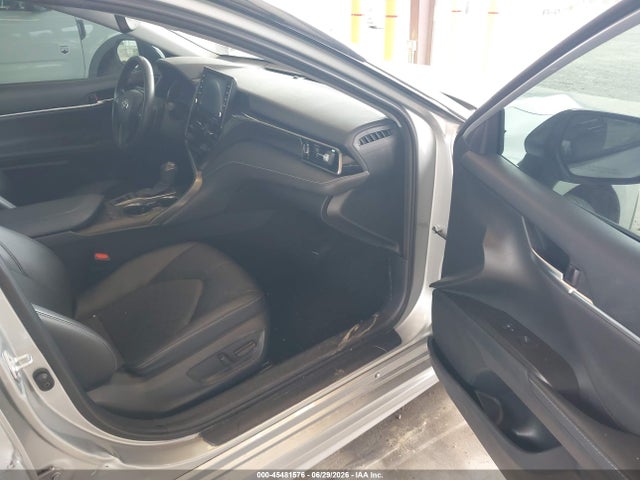 صورة 5 لـ 2022 Toyota CAMRY XSE