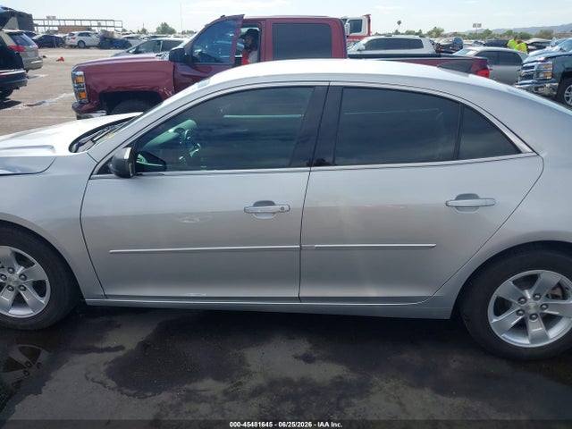 2015 Chevrolet MALIBU LS — миниатюра 14