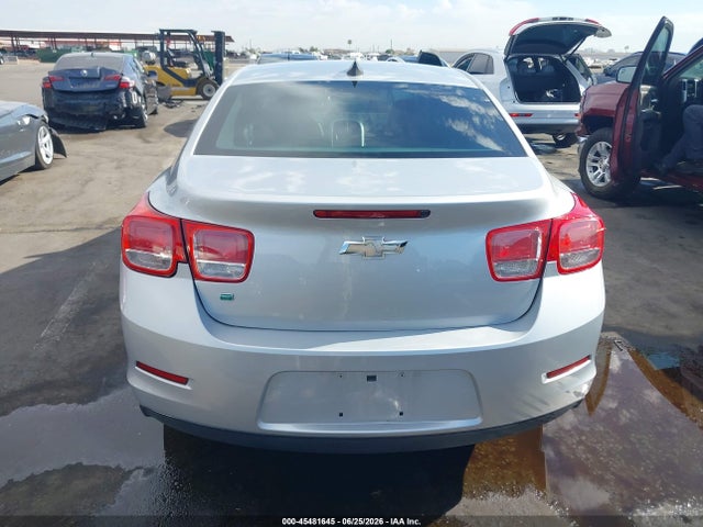 2015 Chevrolet MALIBU LS — миниатюра 16