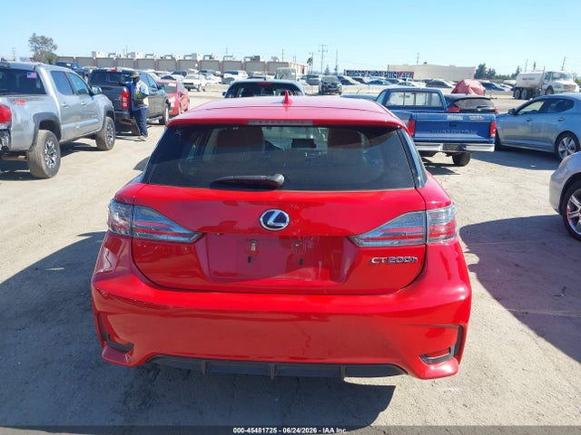 صورة مصغرة 16 لـ 2014 Lexus CT 200H