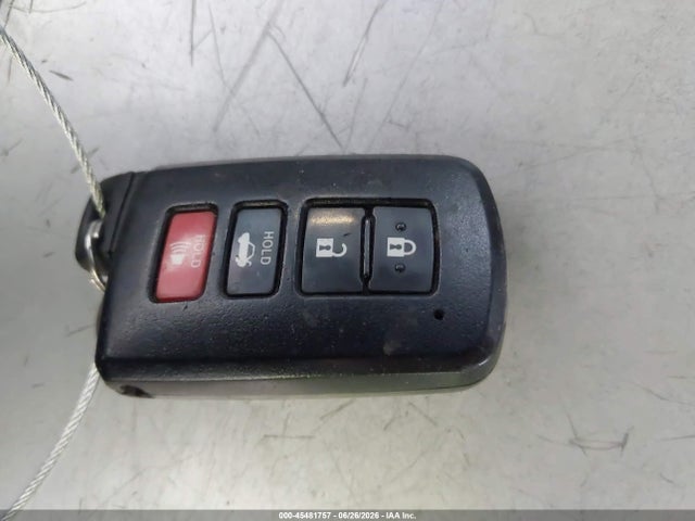 صورة مصغرة 11 لـ 2013 Toyota CAMRY HYBRID LE