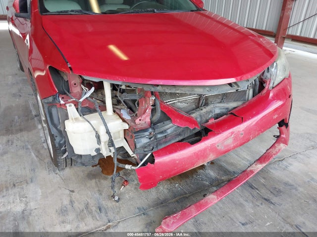 صورة 6 لـ 2013 Toyota CAMRY HYBRID LE