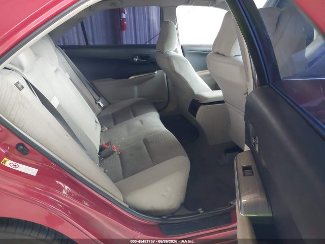 صورة 8 لـ 2013 Toyota CAMRY HYBRID LE